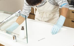 【キッチン掃除】頑固な水垢が付いたシンクをピカピカにする方法