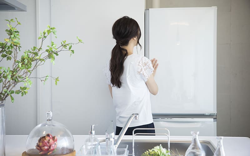 冷蔵庫の臭いをスッキリ消す方法