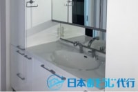 【安心の損害保険加入済み】ウロコ汚れで曇った鏡もAngelWashが蘇らせます！